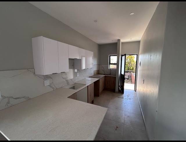 2 BEDROOM APARTMENT FOR SALE IN FAERIE GLEN